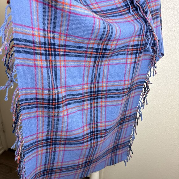 Talbots Winter 100% Wool Scarf  Plaid Fringe 62 x 19 Rectangle Shawl Wrap Soft - Picture 3 of 7